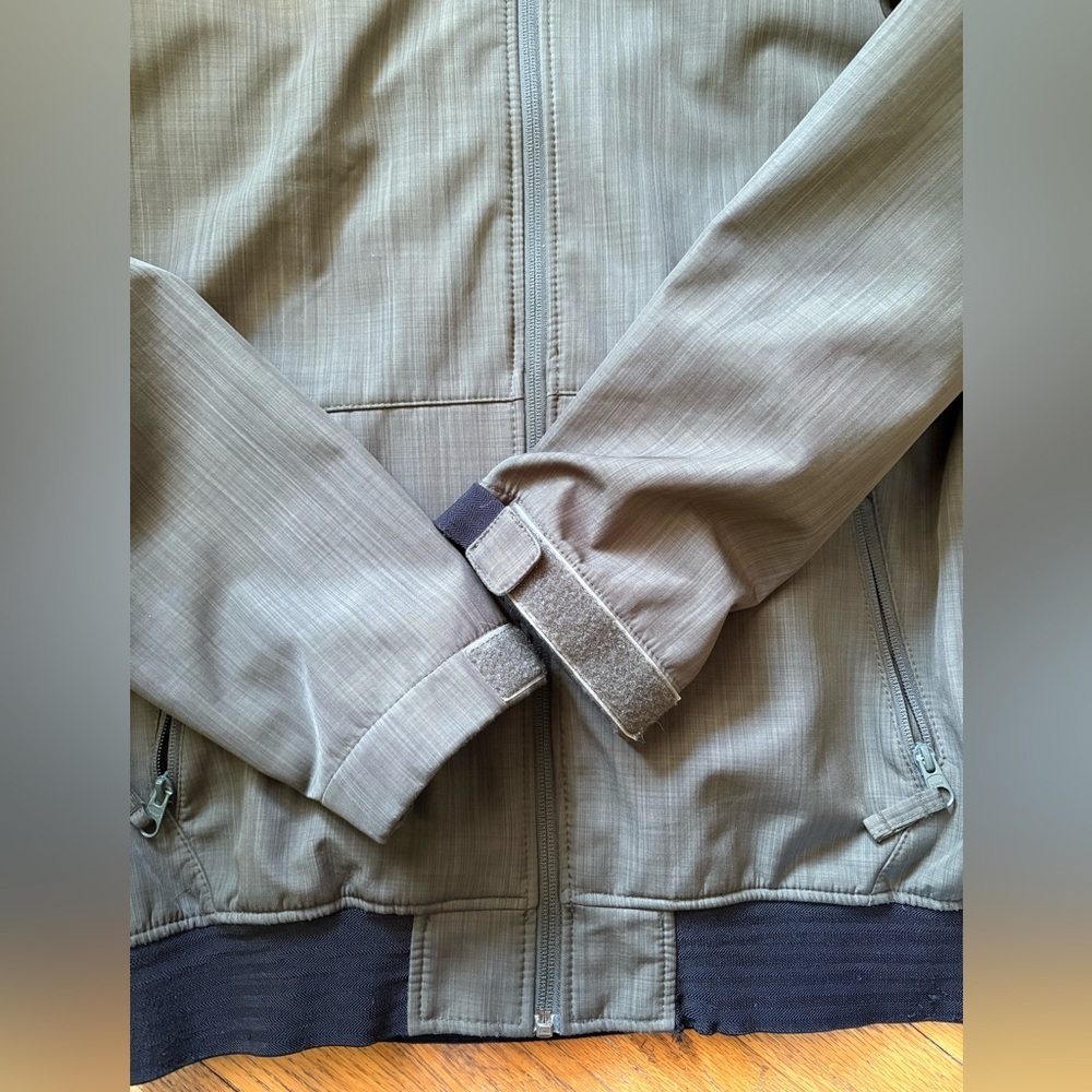 Bench jacket - Picture 2 of 9